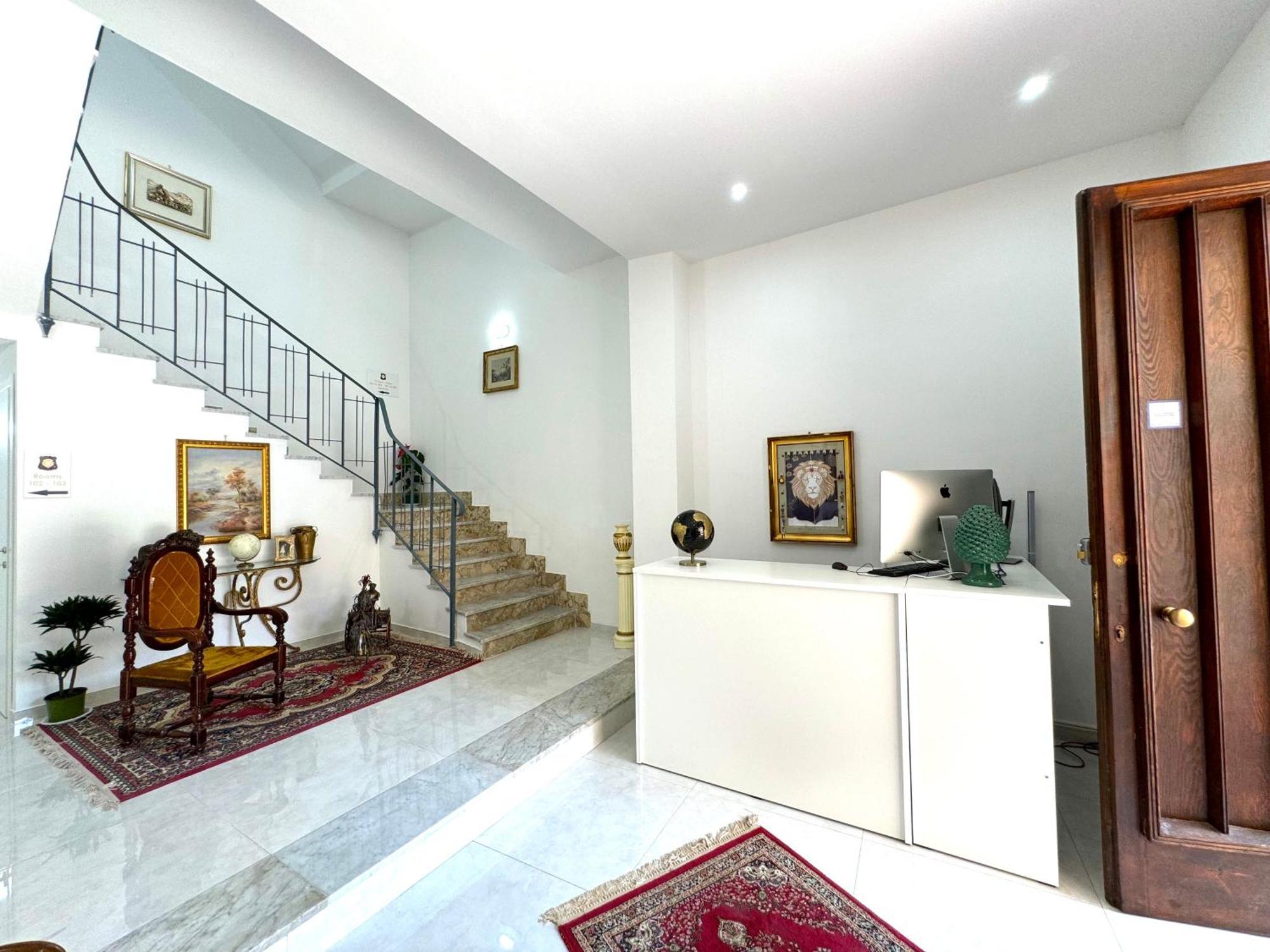 Отель Casa Ferrante Чинизи Экстерьер фото